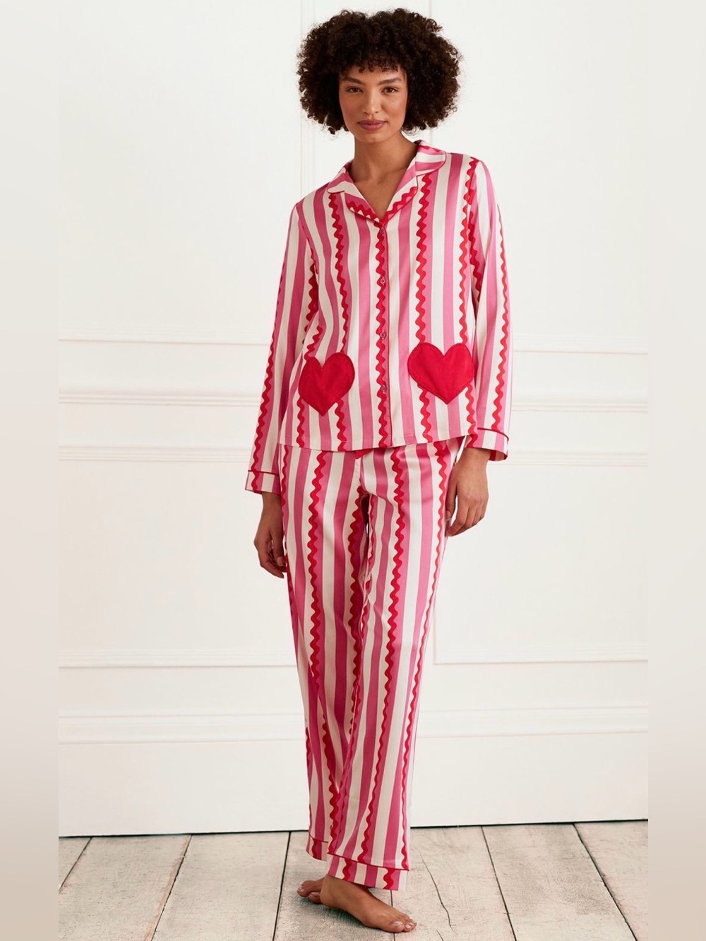 Chelsea Peers Satin Heart Striped Pajama Set , size 12 M/L